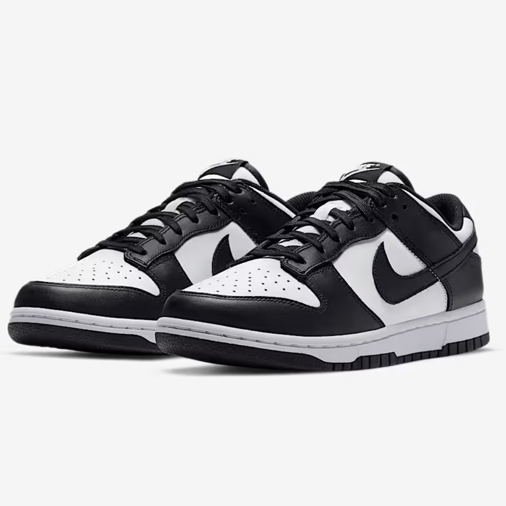 NIKE DUNK LOW